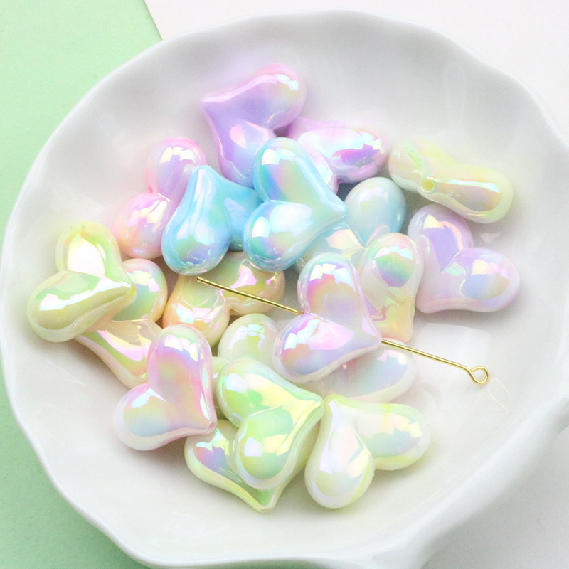 Colorful UV-coated acrylic heart-shaped bead straight hole diy mobile phone chain loose bead hand bead accessory full figure