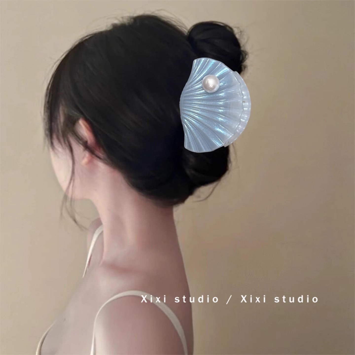 Mint green shell hair clip ~ Vacation-style scratch-off semi-tied hair clip, fresh and ins style shark clip hair accessory at the back of the head Specification drawing