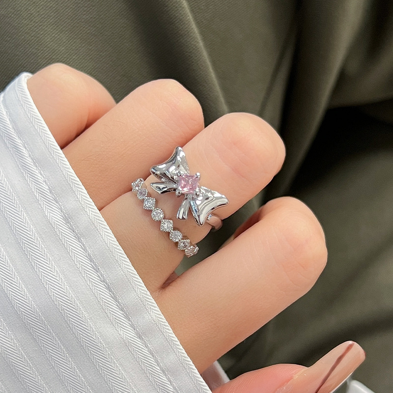 Sweet and cool style, girlish pink diamond zircon bow open ring, a cold and cool style, niche and elegant food ring for women on Instagram full figure