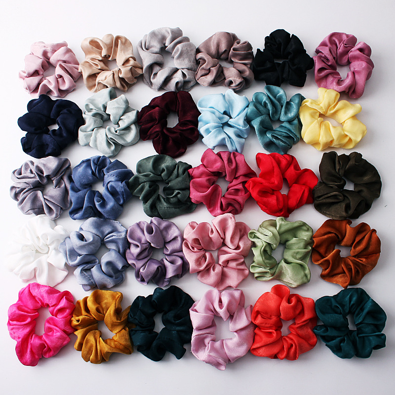 The new satin color of Qiyue's large intestine hair band is versatile. 30 colors are in stock on Amazon and available for wholesale from the manufacturer details Picture