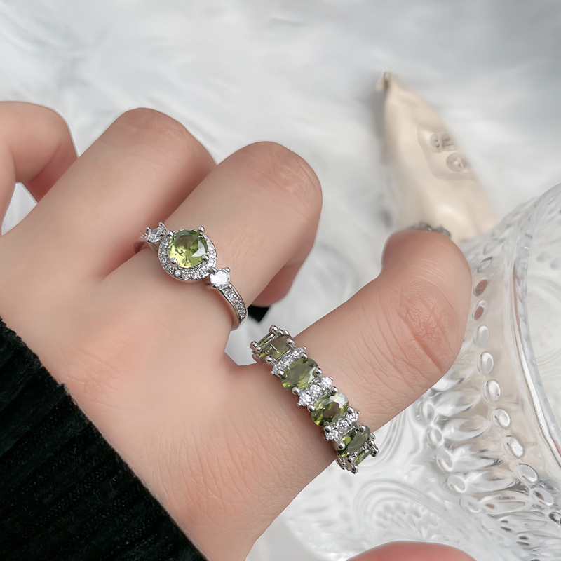French exquisite olive green zircon full diamond open ring, a unique design for women's couple rings, sweet and cool light luxury accessories Specification drawing