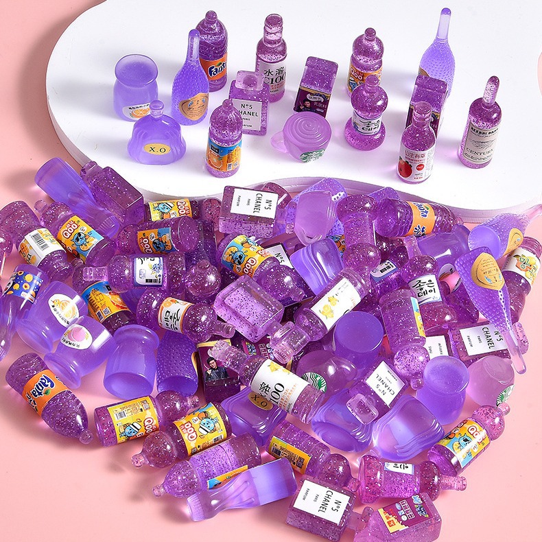 Wholesale of mini creative miniaturized food toys, handcrafted materials and accessories for convenience stores with luminous simulation wine bottles Application Scenario