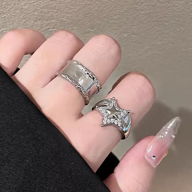 Five-pointed star high-end zircon niche ins androgical style open ring, female star exquisite layering personality ring full figure