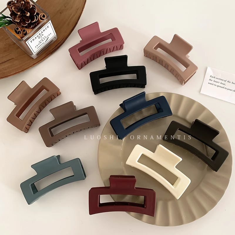 Korean large square hair clips, women's high-end hair bun clips, ins acrylic shark clips, hair clips and hair accessories wholesale full figure