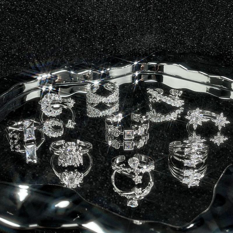 A light luxury, high-end, unique and niche design sense zircon open ring, a woman's French style, a cold and elegant layering ring details Picture