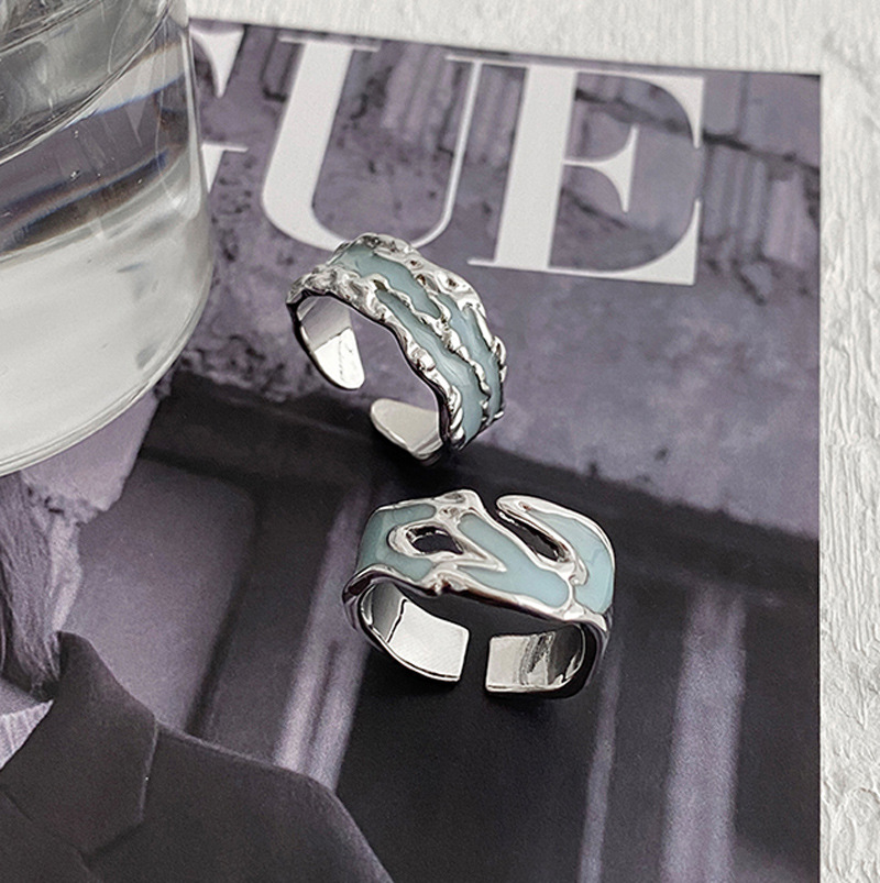 Mint-colored drip glaze irregular texture open ring for women's ins, cold style, niche design, high-end feel ring Application Scenario