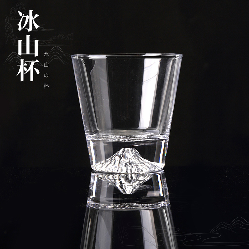 Wholesale of Japanese-style creative Mount Fuji cups, transparent glass water cups, beer mugs, and household juice drink cups with LOGO printing Item Picture