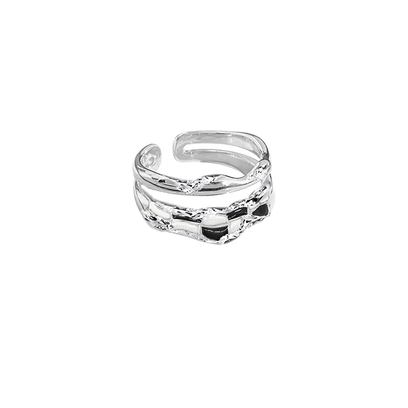A simple and light luxury design sense black and white checkered glaze open ring for women's Instagram cold style, a niche couple ring Specification drawing