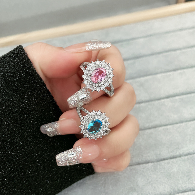 Hot-selling, light luxury, high-end, full diamond, sea blue zircon sunflower ring, elegant and simple, adjustable ring details Picture