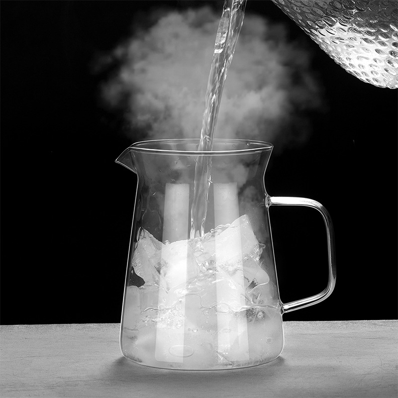 Wholesale of heat-resistant coffee POTS, high borosilicate glass coffee sets, cross-border cold brew POTS with filters, and hand-brewed coffee POTS Application Scenario