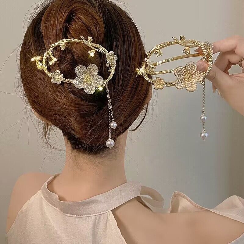 High-end metal flower tassel gripper, back head plate hair clip, children's cute and fresh frog one-line buckle hair clip details Picture