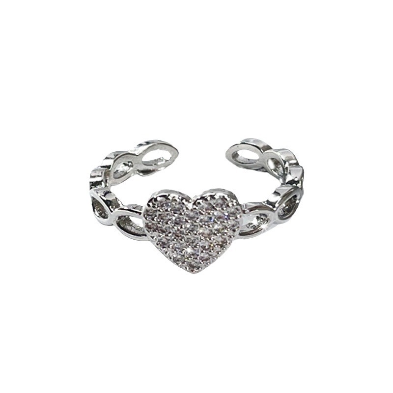 A simple and loving ring with zircon inlay, a cool and elegant autumn and winter accessory, is fashionable and versatile on Instagram. It's a sweet and cool ring Item Picture