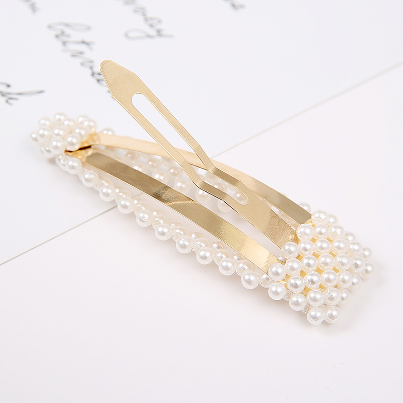 Qiyue Korean-style hair clips, hair accessories, pearl bb clips, straight clips, hair clips, ins side clips, duckbill clips, scratch-off clips wholesale Application Scenario