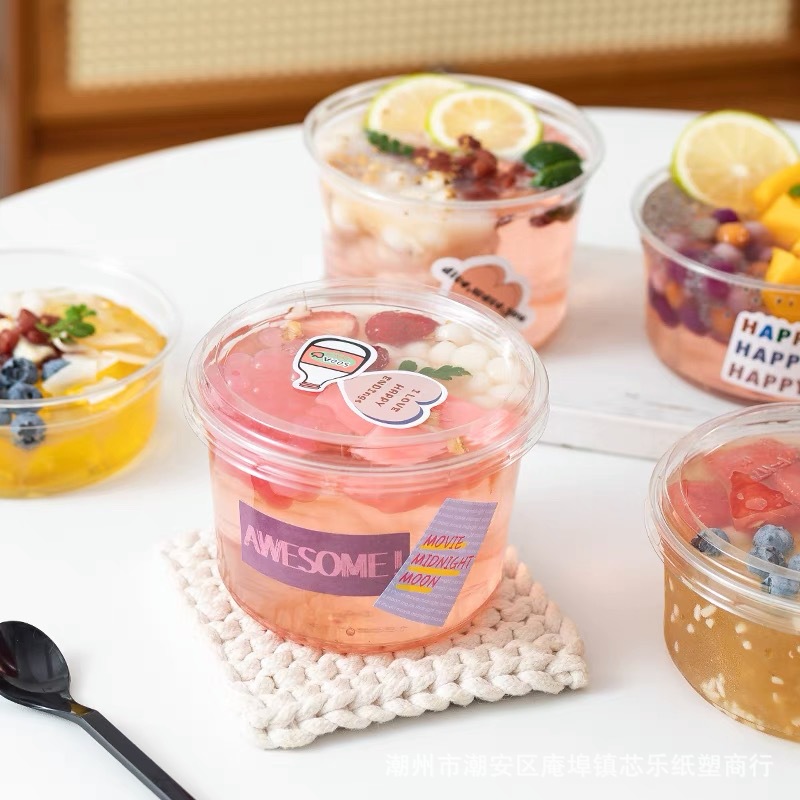 Disposable ice powder, fruit dumplings, taro balls, ice tofu pudding, coconut jelly, burnt agarwood jelly cups are specially designed for street vending and packaging Specification drawing
