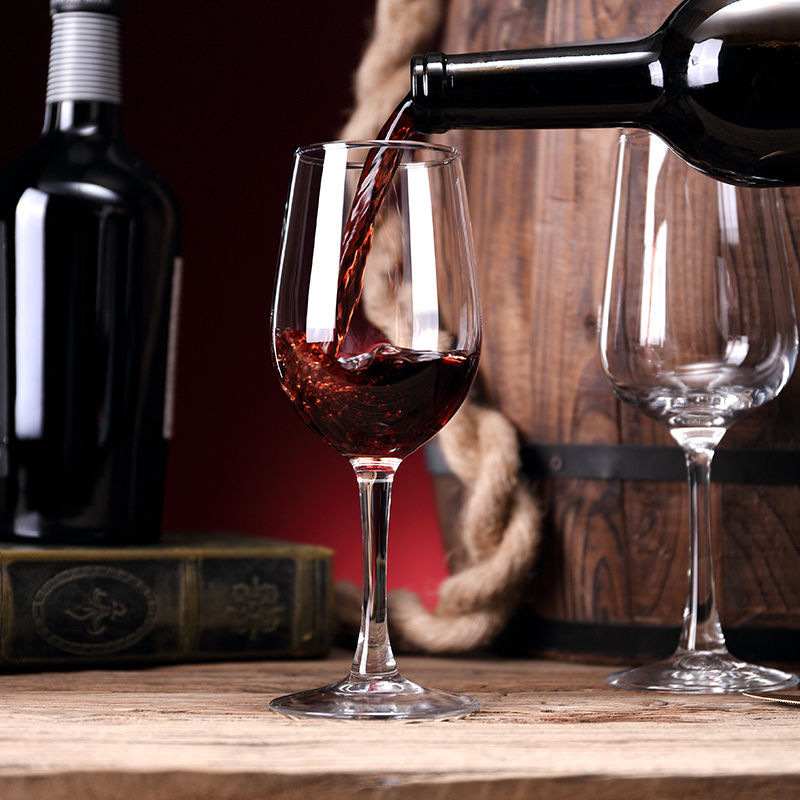 Green Apple household high-footed glass cups, red wine glasses, wine glasses, tasting wine glasses, gift wholesale with LOGO printing full figure