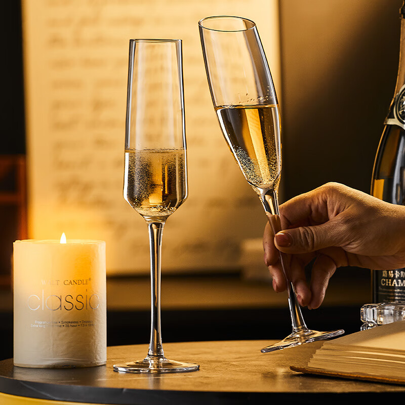 Commercial high-footed champagne glasses, household high-appearance-level sparkling sweet wine glasses, light luxury high-end wine glass cocktail glasses Specification drawing