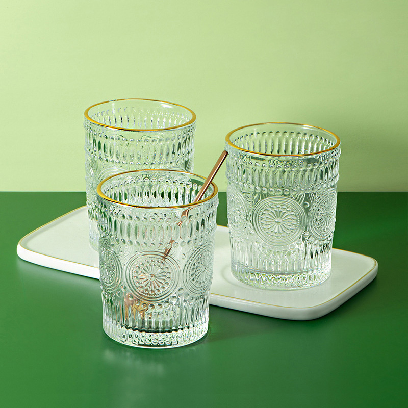 Wholesale of golden-edge sunflower Internet celebrity cups, creative foreign wine glasses, water cups, flower tea glass cups, breakfast fruit tea and milk tea cups full figure