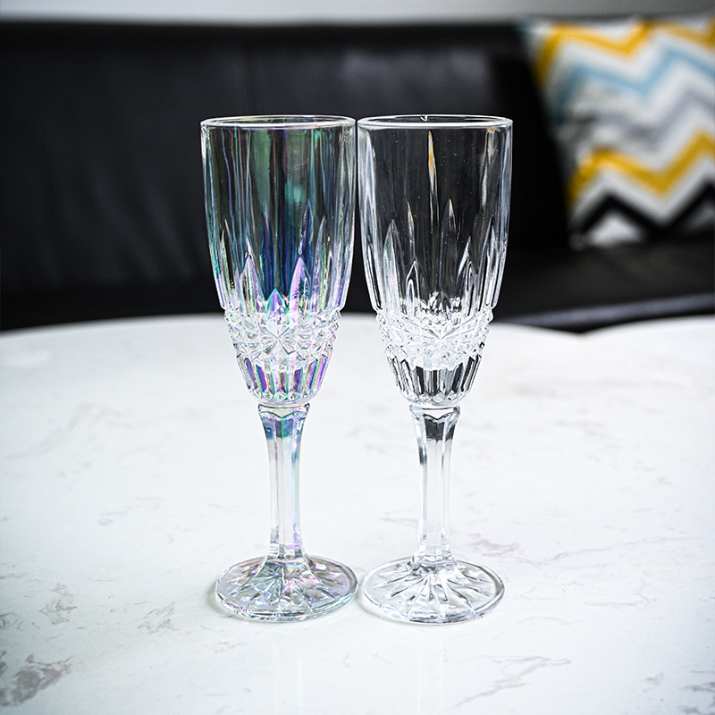 European-style embossed champagne glass, engraved high-footed wine glass, home banquet sparkling wine, high-end glass, trendy Application Scenario