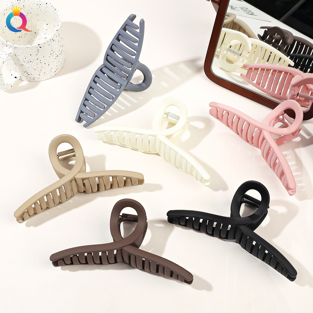 Qiyue frosted Oversized hair clips 15cm, updo hair grabbers, back head hair grabbers, women's shark clips, hair accessories wholesale details Picture