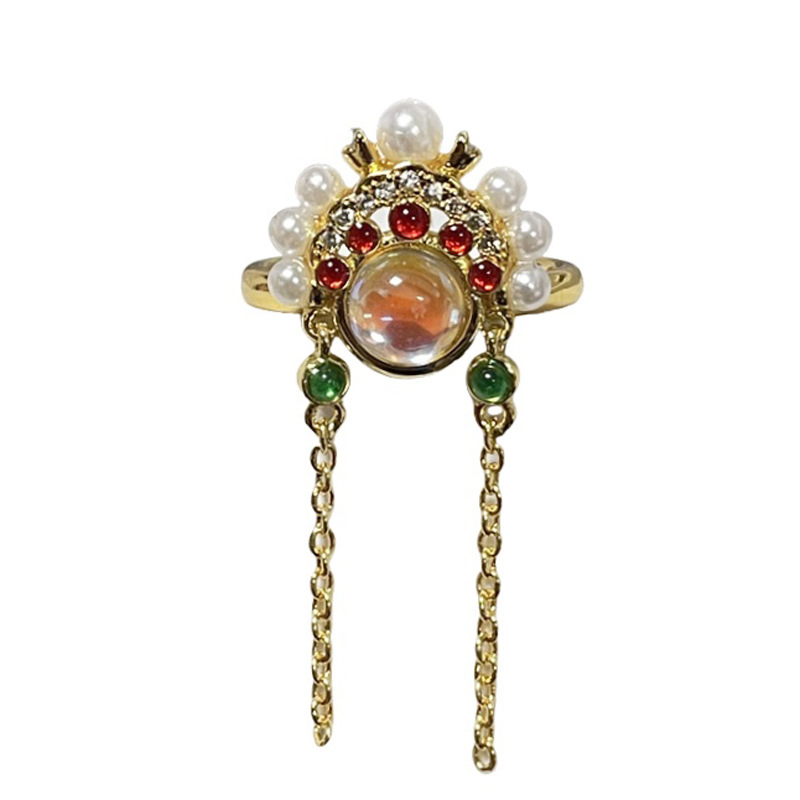 New national trend and ethnic style Peking Opera mask ring for women, with a unique, light luxury and high-end feel. A distinctive and elegant food ring Item Picture