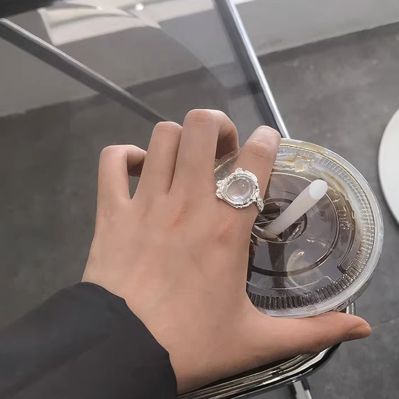 A light luxury, niche retro inlaid open ring for women with tin foil in ins, with a cold style, unique texture and fashionable temperament details Picture