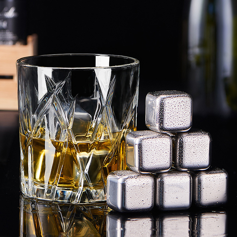 Food-grade household 304 stainless steel ice cubes, metal quick-freezing ice wine stones, whisky wine freezing wonder ice pellets full figure