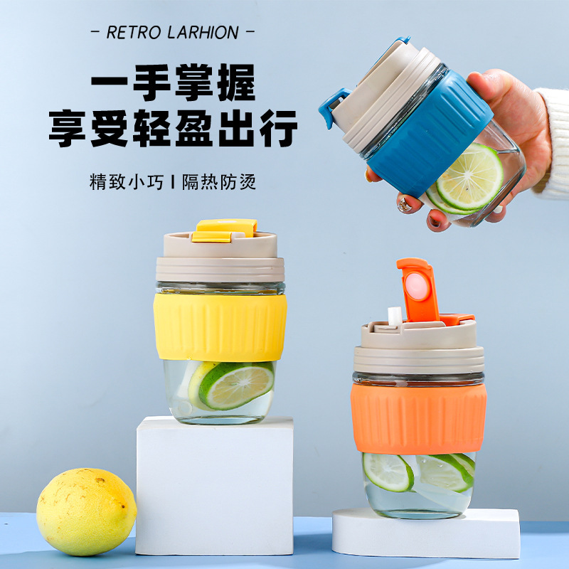 Creative glass water cups come with straw milk tea cups, cute glass double-drink coffee cups, and printed logos for delivery Specification drawing