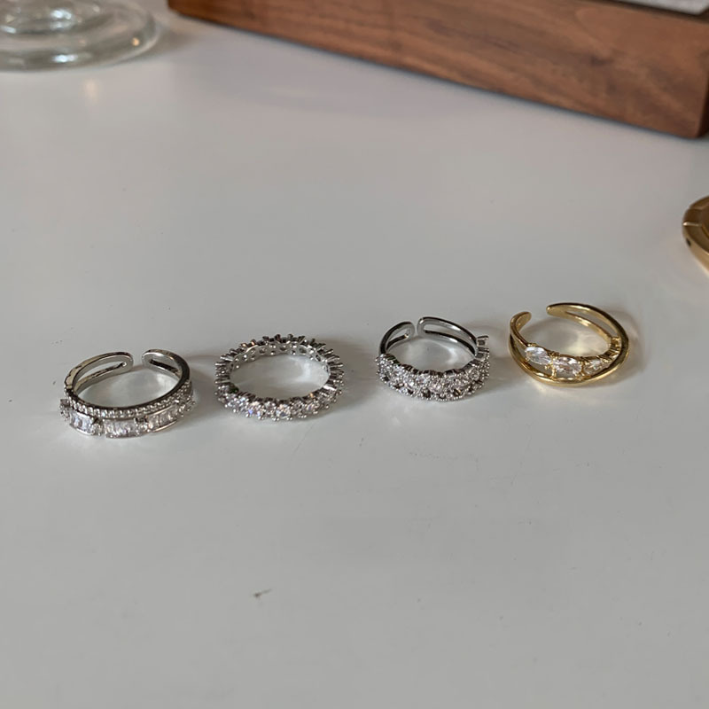 A light luxury full-diamond zircon open ring for women on Instagram, with a cold style, high-end feel, and a unique, niche and exquisite girl-eating ring full figure