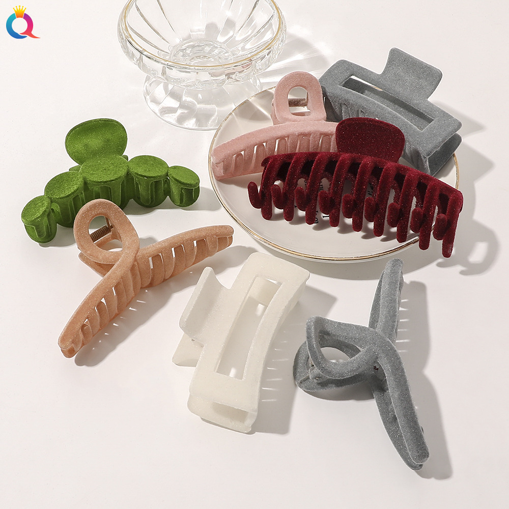 Qiyue Cross-border flocking hair clips, autumn and winter hair clippers, personalized back head updo hair clippers, shark hair accessories wholesale full figure