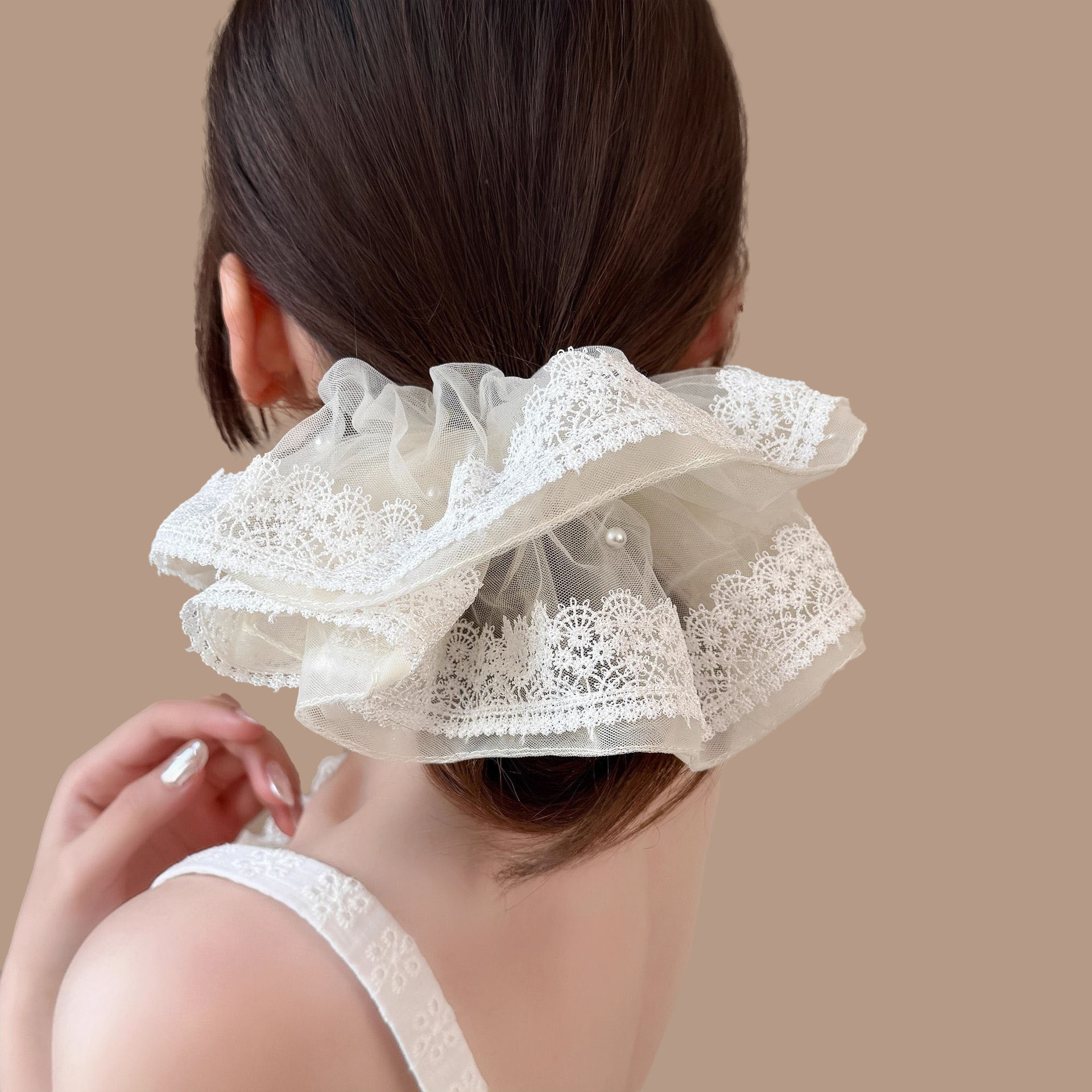 High-end lace, pearl, large large intestine hair band, women's high-end look, ponytail hair tie, super fairy-like hair flower, elegant hair accessory full figure