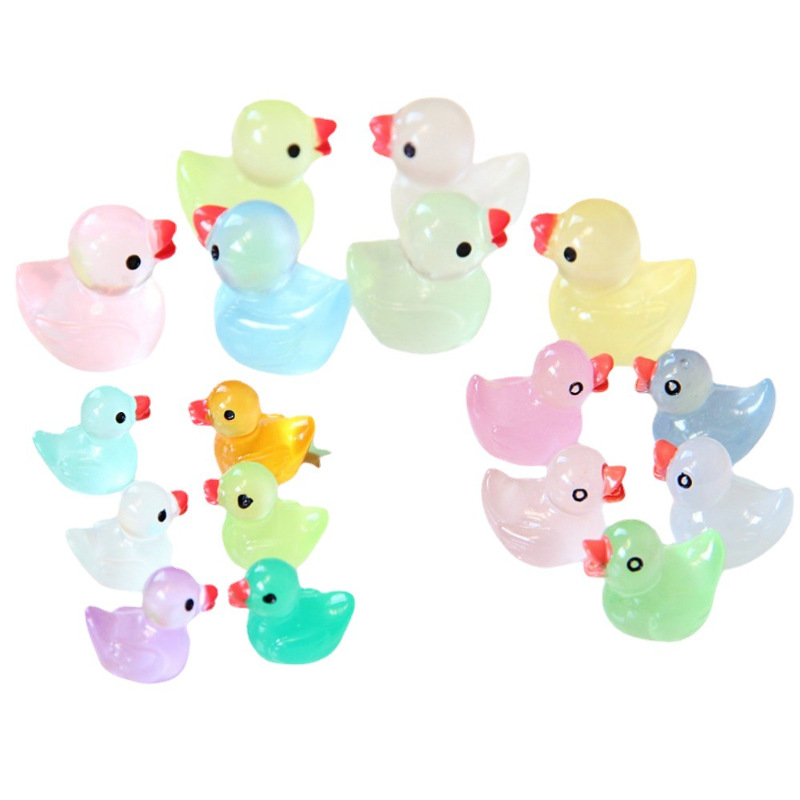 Three-dimensional luminous large duck figurines, cute cartoon DIY resin accessories, wholesale of night market stall decorations Item Picture