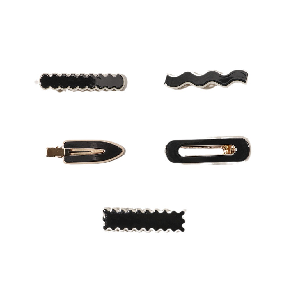 Qiyue Korean seamless Hair clips, ins side clips, small Chanel black and white bangs clips, elegant duckbill clips wholesale Item Picture