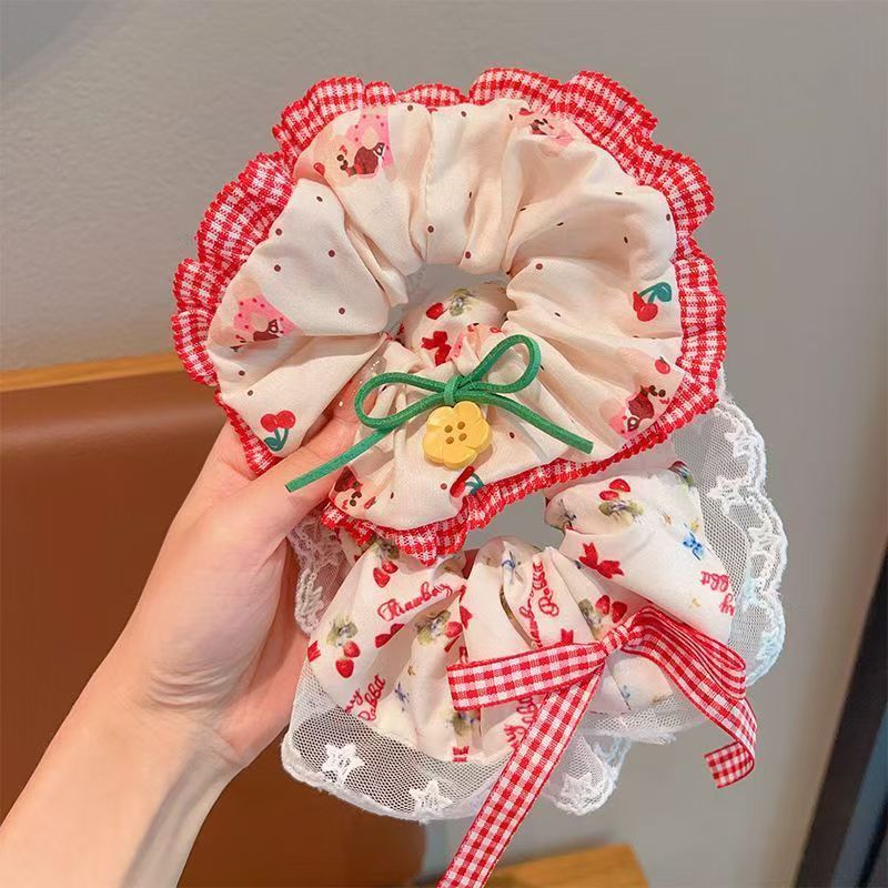 Korean girl's Instagram lace button, bow, large intestine circle, country-style bun, hair circle, low ponytail and hair tie Application Scenario