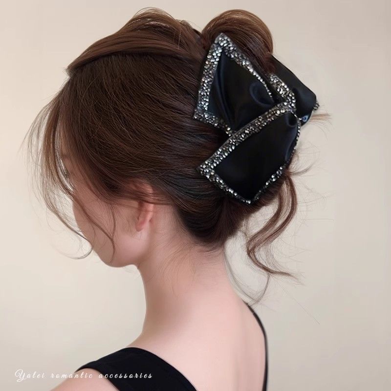 Audrey Hepburn style hair clipper summer high-end and elegant hair accessory, large hair volume, back of the head clipper for women full figure