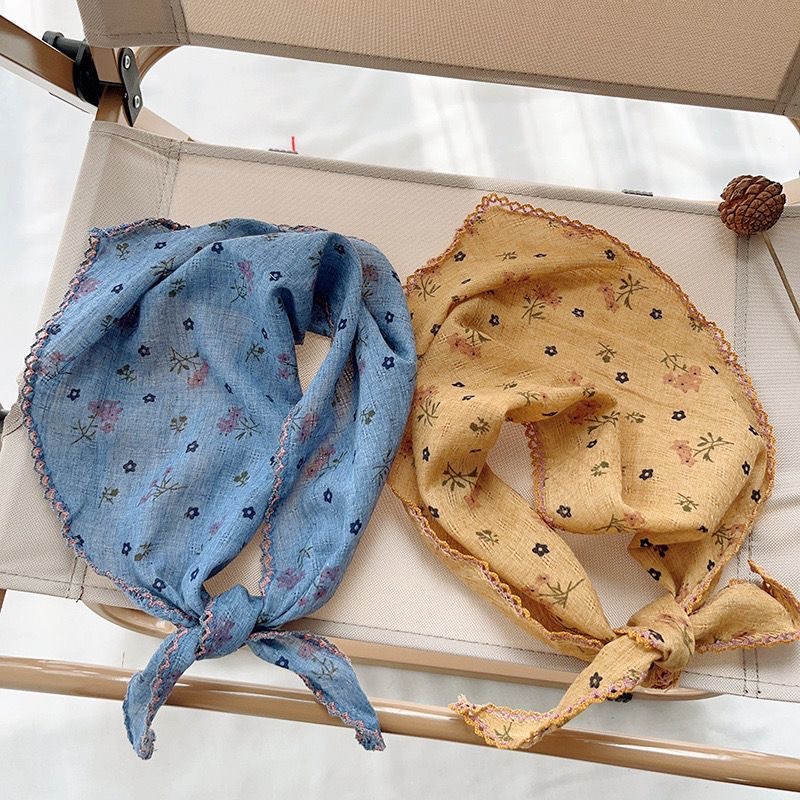 New French country silk scarf for spring and summer, with floral, artistic and retro bow tie, sun protection headscarf, versatile and stylish triangular scarf for women Specification drawing