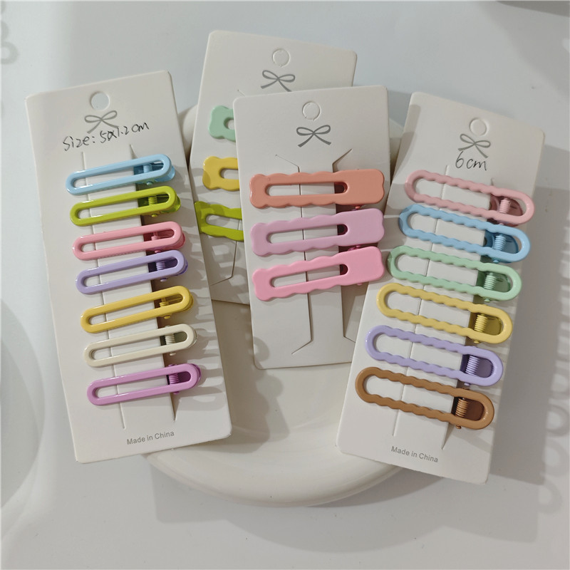 Baked paint seamless hair clips, children's hair accessories, headwear, ins high-end style, back of the head, side bangs clips, diy hair clips Application Scenario