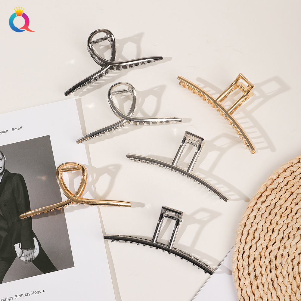 Qiyue Cross-border ins Large metal Grabbers, stylish hair clips, shark clips, updo hair grabbers, headwear and hair accessories wholesale full figure