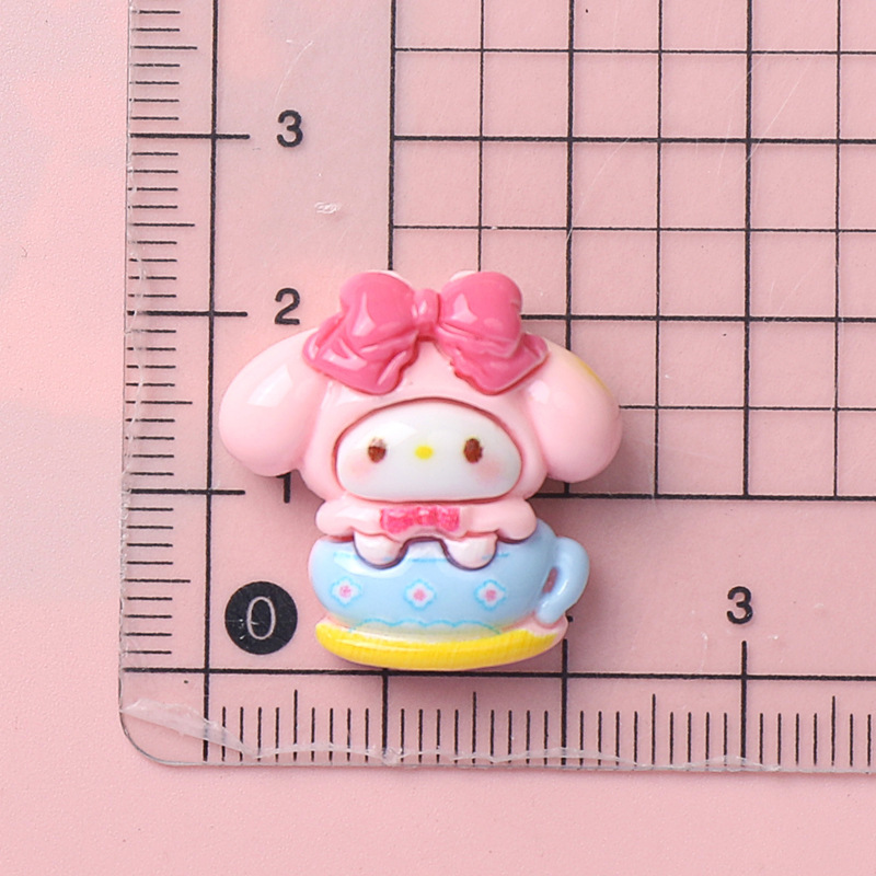 Wholesale of new glossy resin cartoon trinkets, diy hair clips, headwear, phone cases and other accessory materials Application Scenario