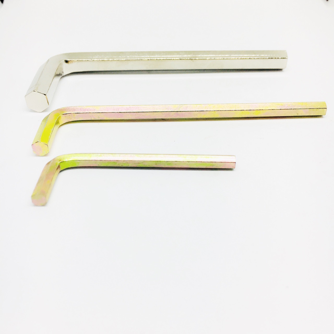 Allen wrench, L-shaped Allen wrench, L-shaped flat head Allen wrench, hardened Allen wrench Application Scenario