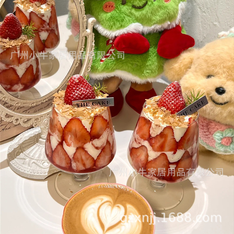 Brandy wine glasses with big bellies, red wine glasses, grape wine glasses, short-stemmed glasses, glass glasses, hotel foreign wine glasses, whisky wine glasses details Picture
