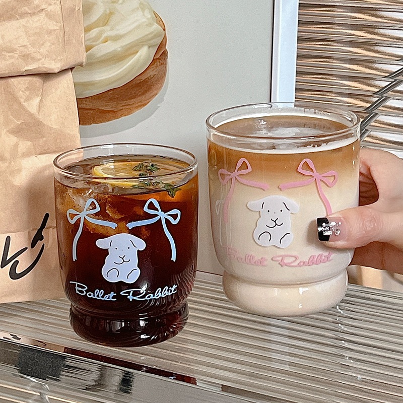High appearance level girls' water cup, ins style, niche French blue bow water cup, high borosilicate glass cup, milk cup Application Scenario