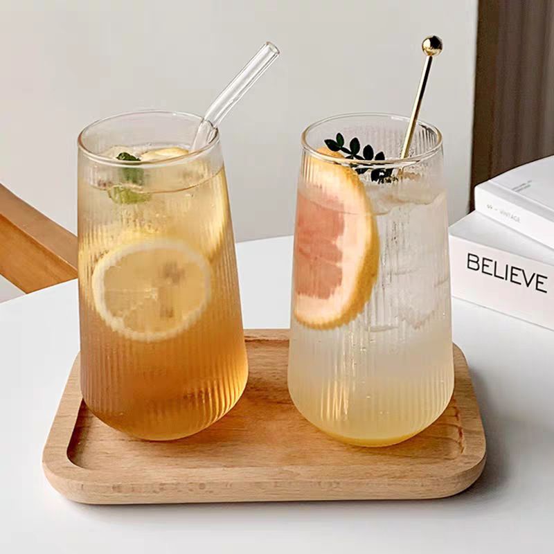 Creative high borosilicate vertical pattern glass cups, popular restaurant fruit tea cups, juice cups, beverage cups, high appearance level cups Application Scenario