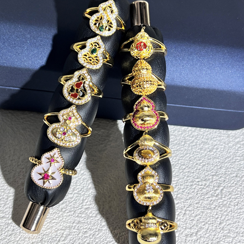 The ancient and new Chinese style golden gourd enamel ring is a niche design for women, with a light luxury and high-end feel, and a sweet and cool temperament Specification drawing