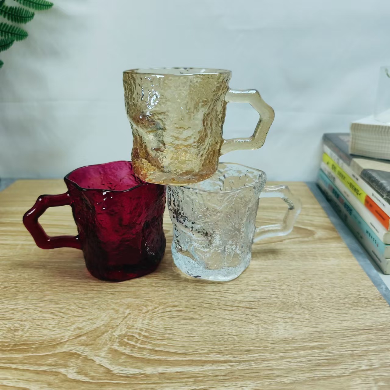 Ins-style rose red ribbon glacier glass cup, high appearance level, household beverage water cup, coffee cup, cold drink cup, milk cup Application Scenario
