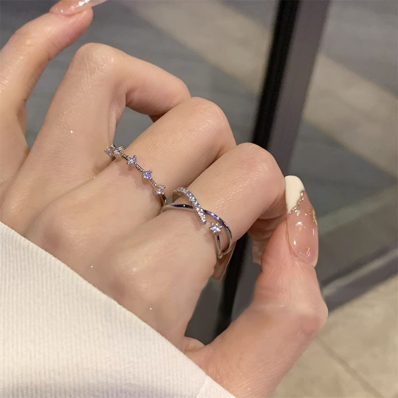 Cross-zircon stacked ring for women, a light luxury and niche design, exquisite and delicate delicate ring that shows off the hand, a new trend in 2023 full figure