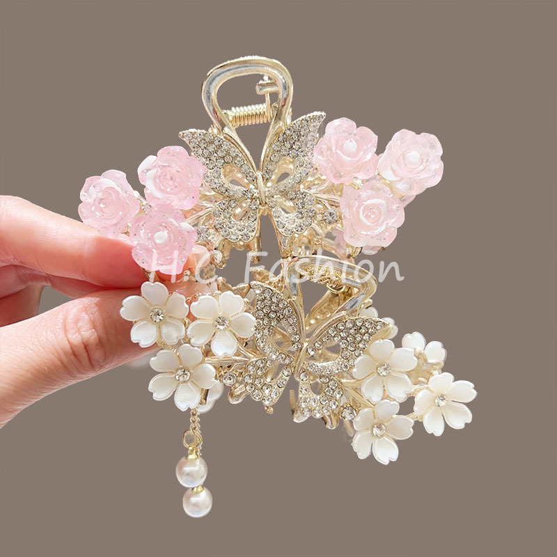 New high-end mid-sized rhinestone hollowed-out butterfly flower tassel clipper for the back of the head, semi-tied shark clipper hair accessory details Picture