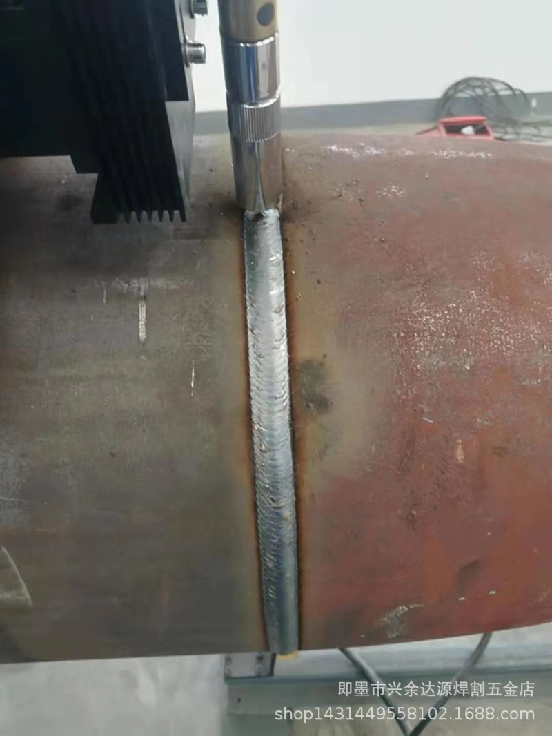 Magnetic pipe automatic welding machine, seamless steel pipe flange pipe, drainage and heating pipe automatic welding machine, crawling robot Application Scenario