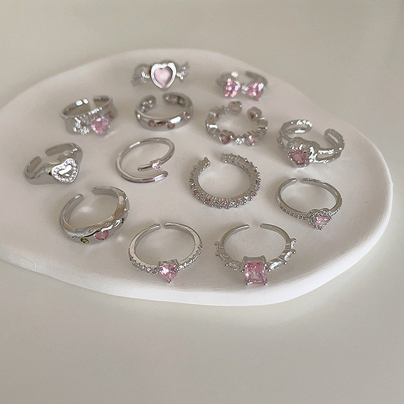A sweet and cute pink zircon heart-shaped open-top ring for girls, a unique and simple yet versatile ring for women details Picture
