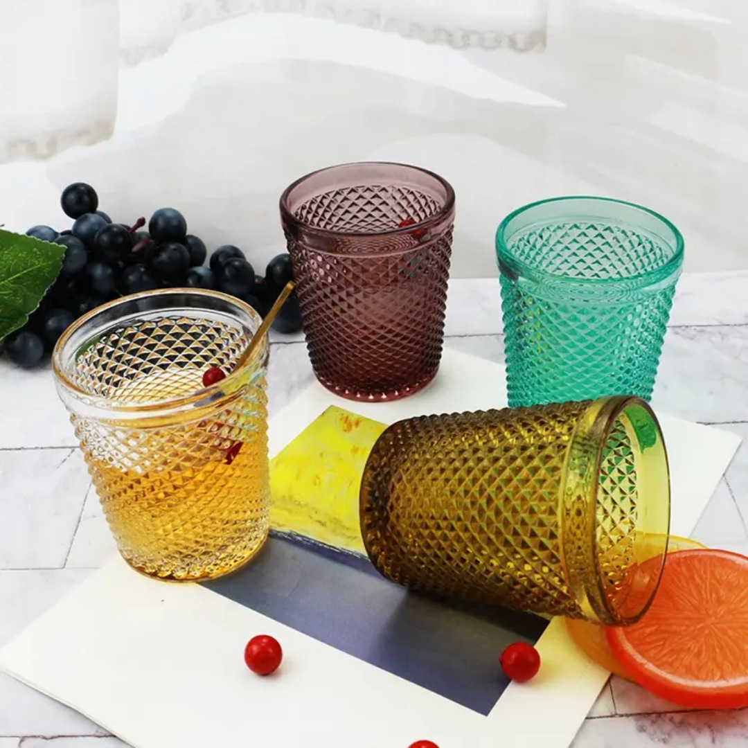 Factory wholesale of embossed colored natural-color glass water cups, toothbrush cups, glass cups, household toiletry cups, and Xipu gift cups Application Scenario