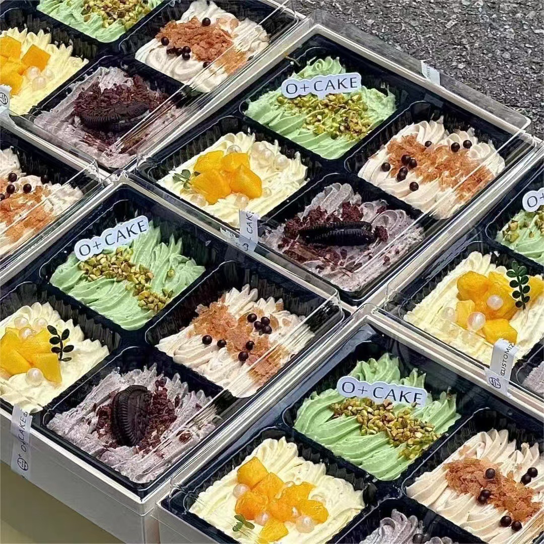 The same style as Xiaohongshu's Four Happiness box, a four-compartment fruit box, a fresh fruit cut packaging box, a square non-folding packing box Application Scenario